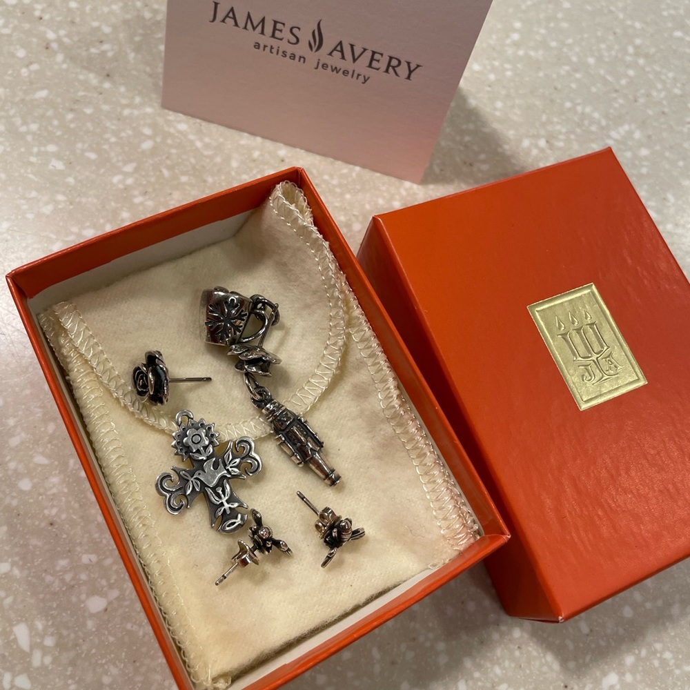 JAMES AVERY EARRINGS AND CHARMS